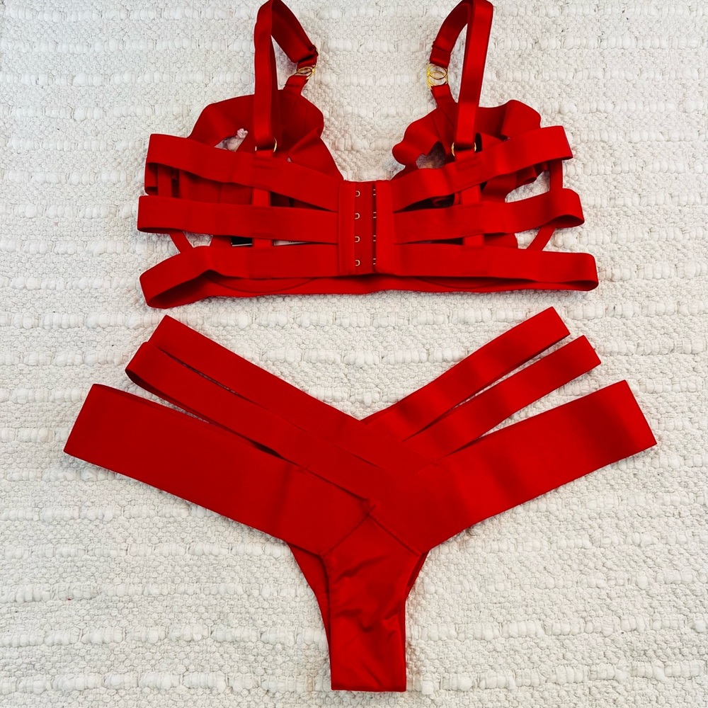 36D/M Victoria’s Secret Strappy Balconet Bra & Cheeky Set - Picture 4 of 9